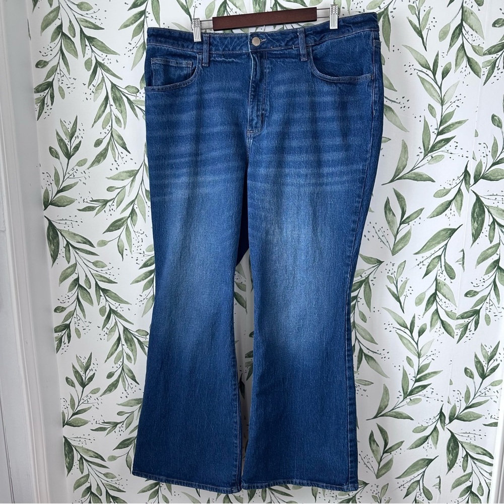SOLD Universal Thread High Rise Flare Jeans. Dark Wash. Size 20R. - Picture 1 of 8